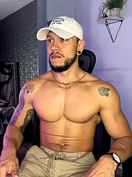 ARON TAYLER01 online show from October 26, 2025, 10:21 am