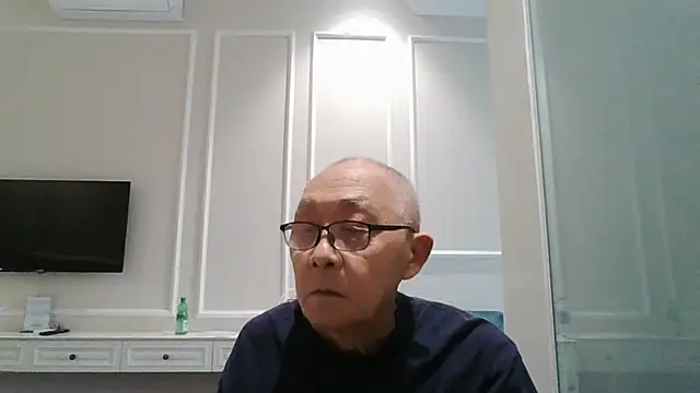 Snapshot of daver-man chatting on November 2, 2025, 2:03 am daver-man online show from November 2, 2025, 2:03 am