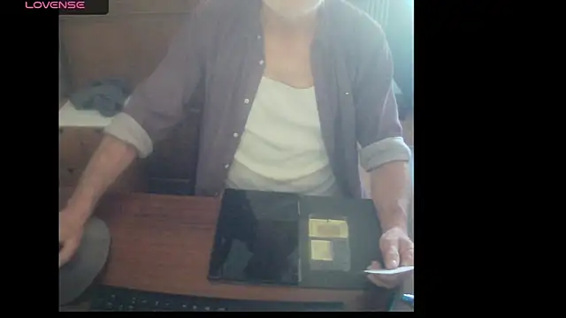 Snapshot of terrybare chatting on January 3, 2025, 9:47 am terrybare online show from January 3, 2025, 9:47 am