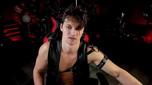 dirty-boss online show from October 19, 2025, 3:01 pm