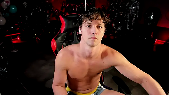 dirty-boss online show from November 30, 2025, 3:32 am