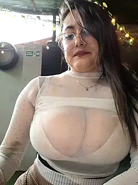 Snapshot of Oryk___ chatting on March 26, 2026, 8:25 pm Oryk online show from March 26, 2026, 8:25 pm