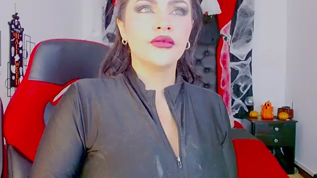 misslombana online show from October 25, 2025, 5:37 am