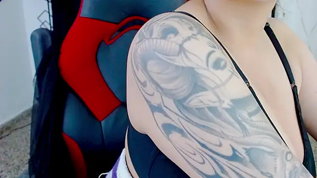 Snapshot of misslombana chatting on March 12, 2026, 3:34 am misslombana online show from March 12, 2026, 3:34 am