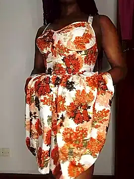 NicRaisaa online show from October 5, 2025, 1:42 pm