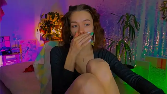 poli   online show from February 9, 2026, 3:38 pm