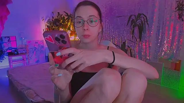 poli   online show from March 4, 2026, 11:38 am