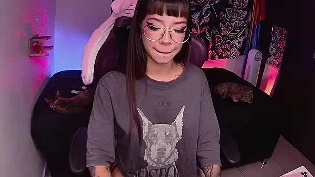 Abbylizzy online show from January 18, 2025, 11:22 pm