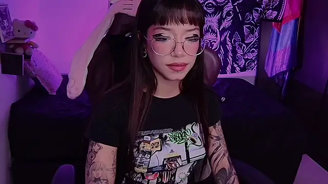 Abbylizzy online show from March 22, 2025, 9:10 pm