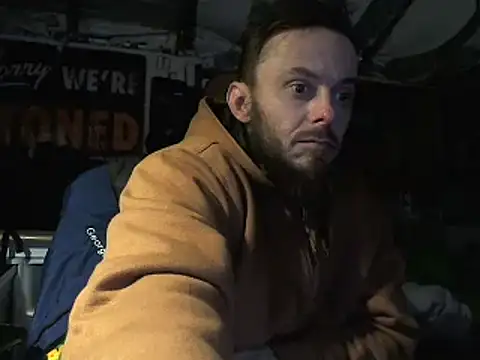 CloudDadddyyy420 online show from January 21, 2025, 8:30 am