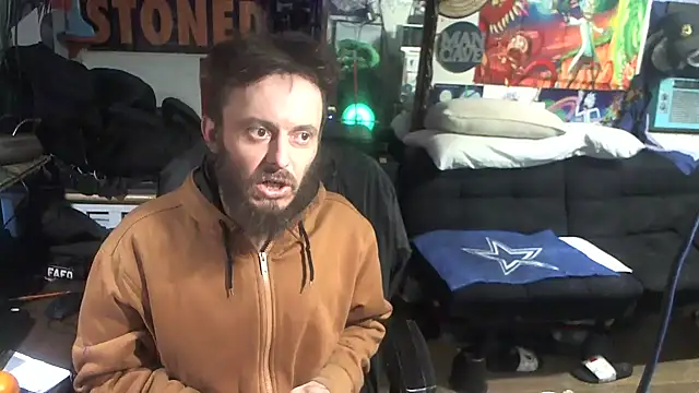 CloudDadddyyy420 online show from February 14, 2025, 12:14 pm