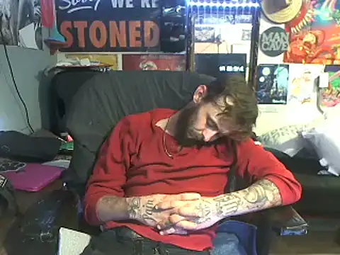 CloudDadddyyy420 online show from February 26, 2025, 8:44 pm