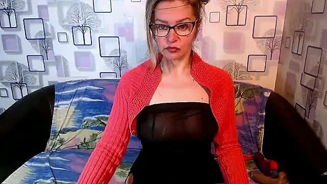 milfsexy online show from December 5, 2024, 12:55 pm