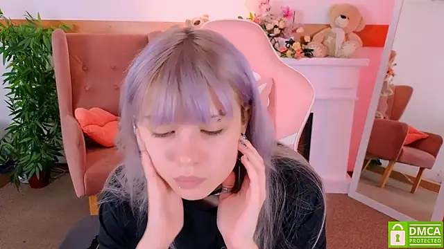 Grace and  Jacob online show from November 14, 2025, 12:37 pm