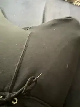 SweetBoy32 online show from April 13, 2026, 11:16 am