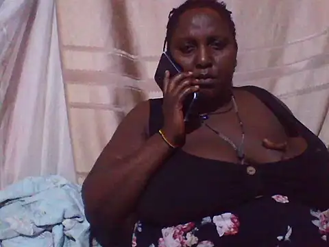 big clits online show from October 19, 2025, 1:23 pm