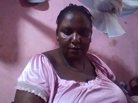 Snapshot of big_clits chatting on April 25, 2026, 8:06 am big clits online show from April 25, 2026, 8:06 am
