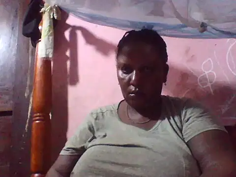 Snapshot of big_clits chatting on April 28, 2026, 5:34 am big clits online show from April 28, 2026, 5:34 am