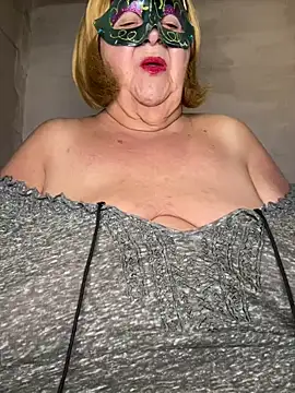 mariannecox online show from February 12, 2025, 6:40 pm