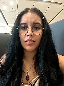 Snapshot of Annya-sweet chatting on September 26, 2025, 2:32 pm Annya-sweet online show from September 26, 2025, 2:32 pm