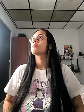 Snapshot of Annya-sweet chatting on November 6, 2025, 2:51 pm Annya-sweet online show from November 6, 2025, 2:51 pm