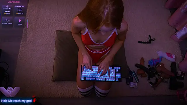 Redhead Shark new online show from June 20, 2026, 8:33 pm