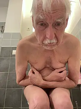 Steffibi1954 online show from February 10, 2026, 4:27 am