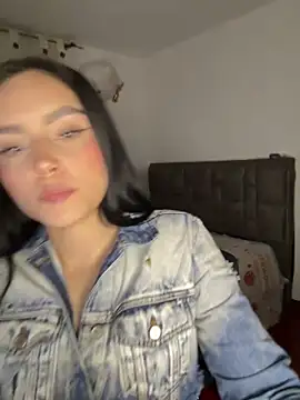 Snapshot of salome_polaniiee chatting on April 11, 2026, 5:12 am salome polaniiee online show from April 11, 2026, 5:12 am