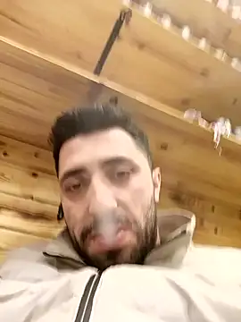 Snapshot of Rakiyy34 chatting on January 29, 2025, 2:32 pm Rakiyy34 online show from January 29, 2025, 2:32 pm