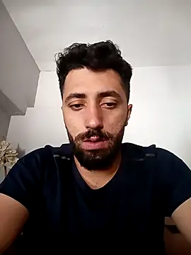 Snapshot of Rakiyy34 chatting on September 17, 2025, 11:23 am Rakiyy34 online show from September 17, 2025, 11:23 am