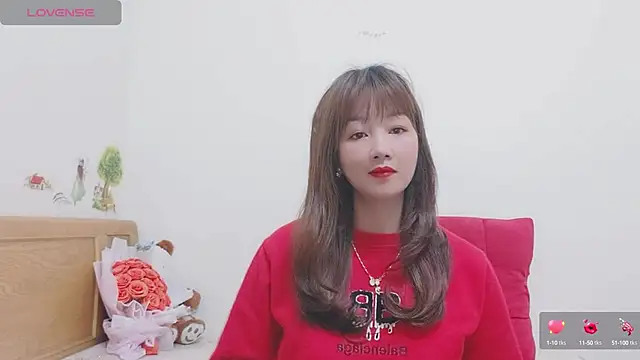 Holygirlsweet777 online show from December 26, 2024, 1:29 am