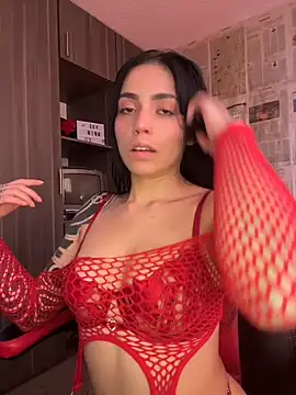 i am nina  online show from May 19, 2026, 8:26 pm