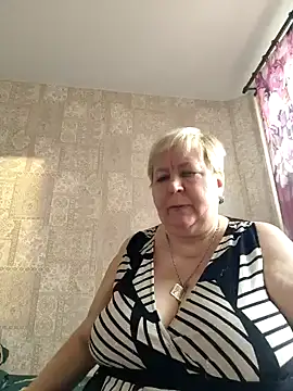 EffectFiona online show from February 16, 2025, 4:09 am