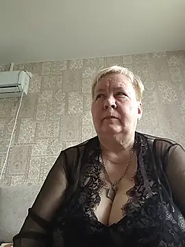 EffectFiona online show from May 8, 2026, 11:48 am