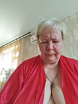 EffectFiona online show from July 15, 2026, 4:07 am