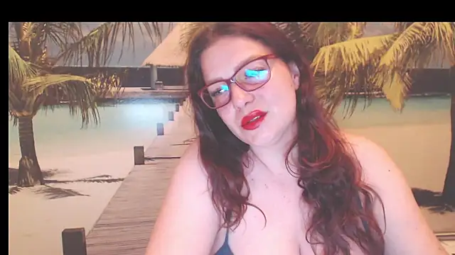 Queen  Natasha online show from June 18, 2026, 9:30 pm