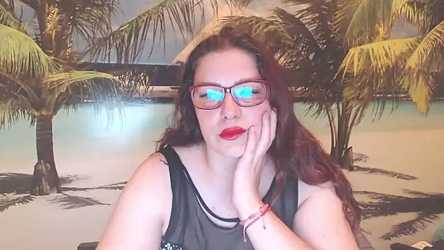 Queen  Natasha online show from August 4, 2026, 8:44 pm