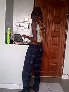 Snapshot of Prettybecs chatting on October 16, 2025, 6:25 am Prettybecs online show from October 16, 2025, 6:25 am