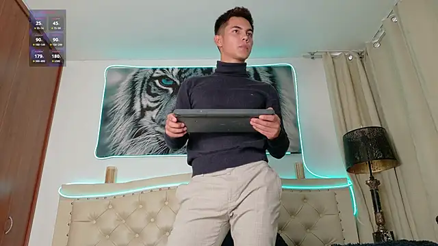 Snapshot of Adams_ricci chatting on March 7, 2025, 10:21 pm Adams ricci online show from March 7, 2025, 10:21 pm