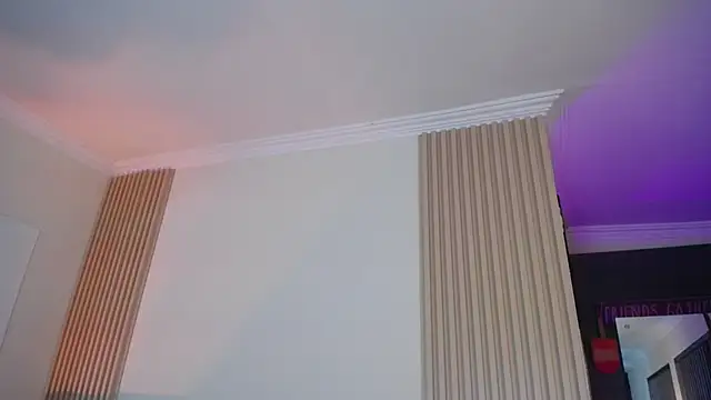 Miss Loise online show from October 22, 2025, 4:24 am