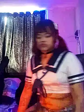 Snapshot of violetagrey_ chatting on September 12, 2025, 3:23 pm violetagrey online show from September 12, 2025, 3:23 pm