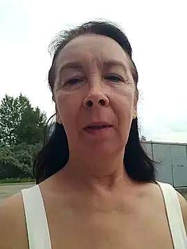 Celine Faer1 online show from June 8, 2026, 11:10 am