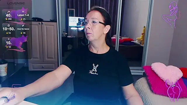 Snapshot of Celine_Faer1 chatting on June 24, 2026, 1:48 am Celine Faer1 online show from June 24, 2026, 1:48 am