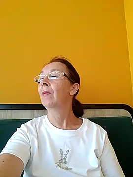 Snapshot of Celine_Faer1 chatting on July 8, 2026, 8:52 am Celine Faer1 online show from July 8, 2026, 8:52 am