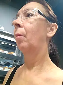 Snapshot of Celine_Faer1 chatting on July 30, 2026, 6:12 am Celine Faer1 online show from July 30, 2026, 6:12 am