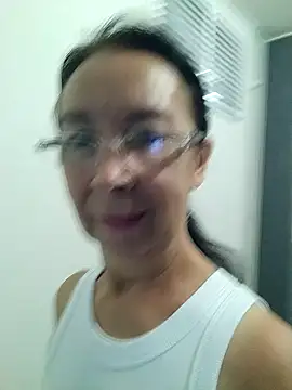 Snapshot of Celine_Faer1 chatting on August 4, 2026, 6:49 am Celine Faer1 online show from August 4, 2026, 6:49 am