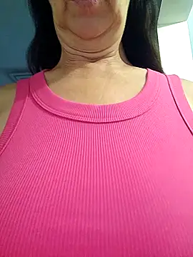 Snapshot of Celine_Faer1 chatting on August 5, 2026, 12:57 am Celine Faer1 online show from August 5, 2026, 12:57 am