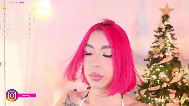 Mely-taylor online show from December 15, 2025, 6:23 pm