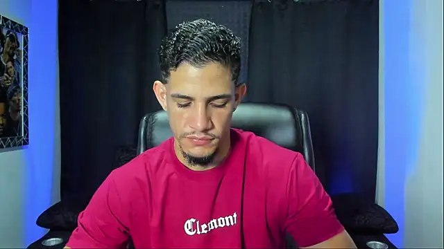 Snapshot of jhonnysnow17 chatting on February 22, 2026, 11:25 pm jhonnysnow17 online show from February 22, 2026, 11:25 pm