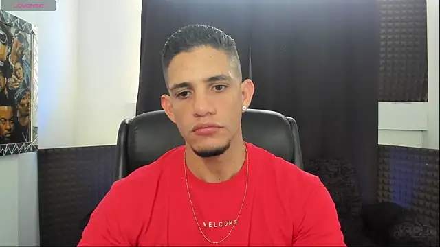 jhonnysnow17 online show from June 28, 2026, 10:27 pm